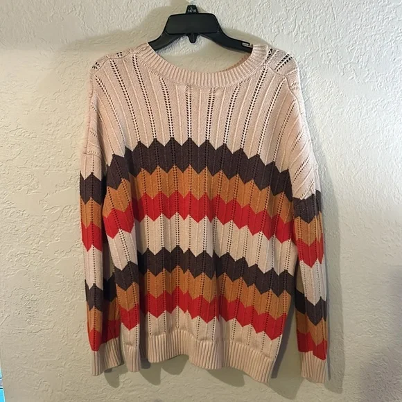 Impressions Boutique sweater - Picture 2 of 2